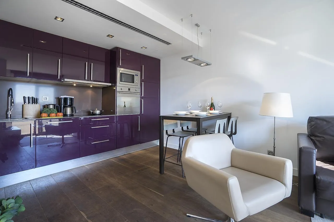 Friendly Rentals Palau Барселона Испания